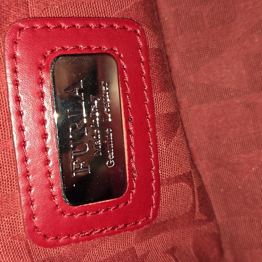 FURLA red leather handbag - Picture 3 of 11